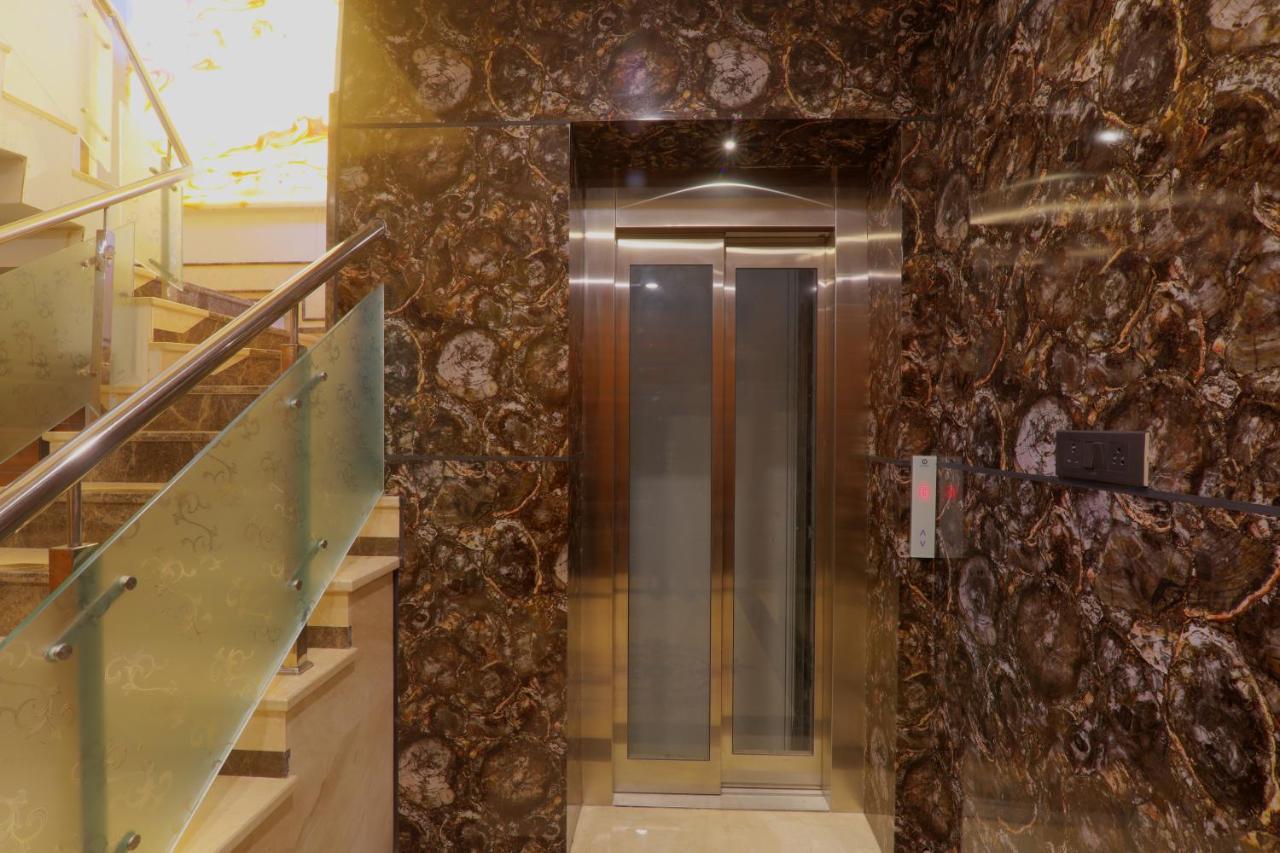 Shri Tirupati Residency Hotel Lucknow Exterior photo