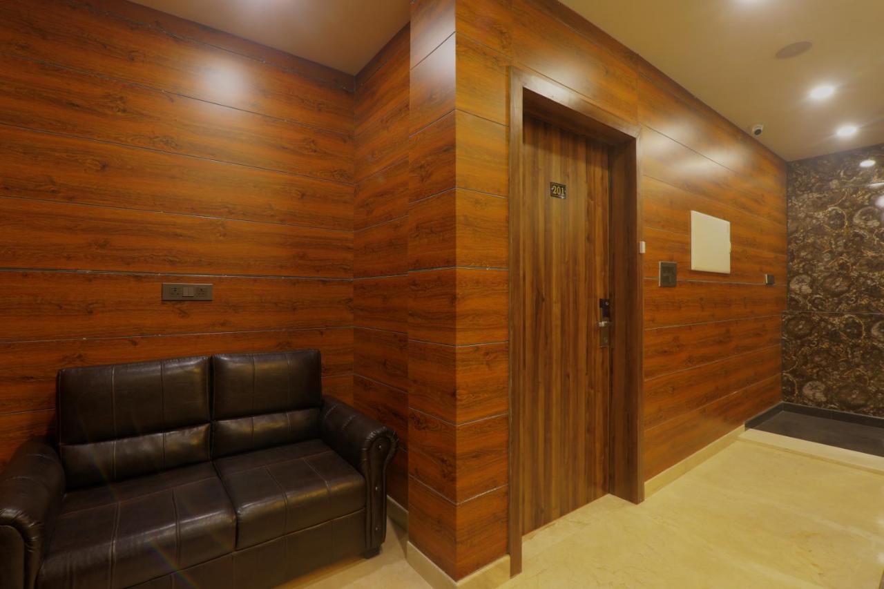 Shri Tirupati Residency Hotel Lucknow Exterior photo